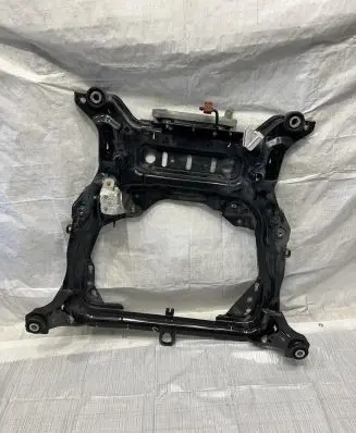 Land Rover Discovery Sport Front axle beam 