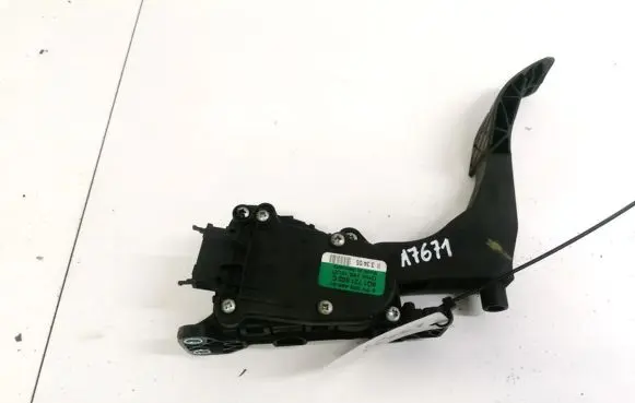 Volkswagen Polo Accelerator throttle pedal 6Q1721503C 6PV00849601