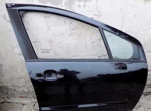 Peugeot 308 Front door