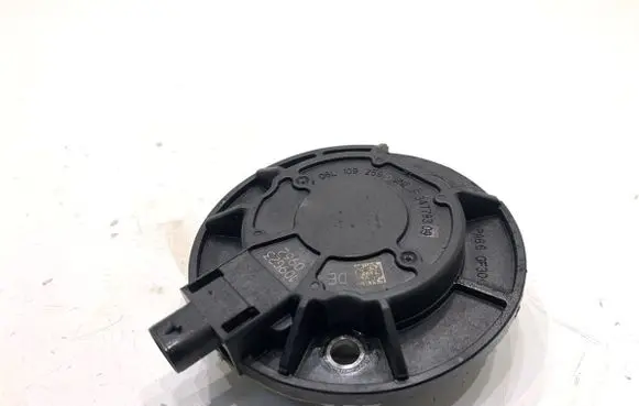 Audi A3 S3 8V Camshaft 06L109259
