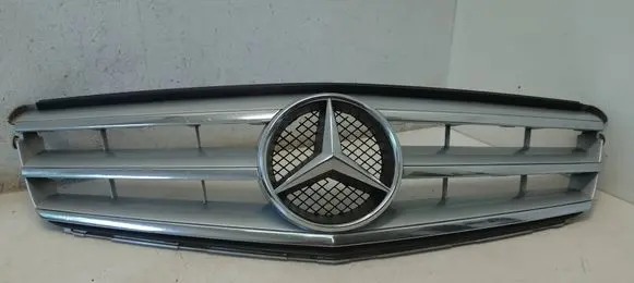 Mercedes-Benz C W204 Front grill A2048800023 2048800023