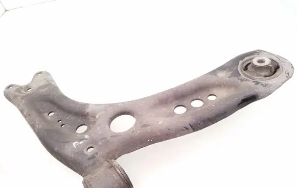 Front lower control arm/wishbone