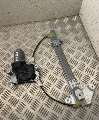 Nissan Qashqai Rear door window regulator with motor 402190a