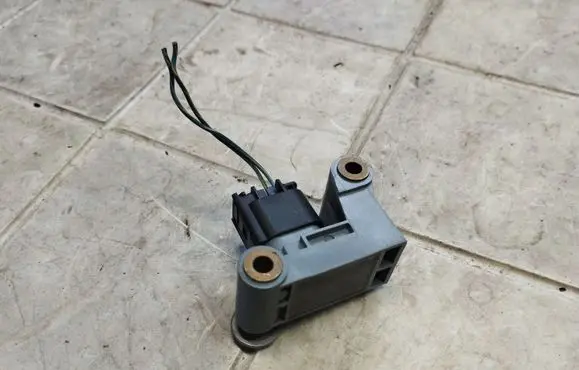 BMW 7 F01 F02 F03 F04 Airbag deployment crash/impact sensor 9159314