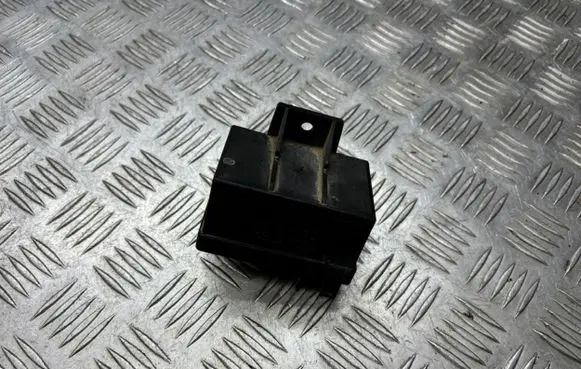 Alfa Romeo 156 ABS relay 46807091 A206 51299012