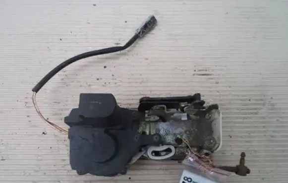 Honda Civic Rear door lock