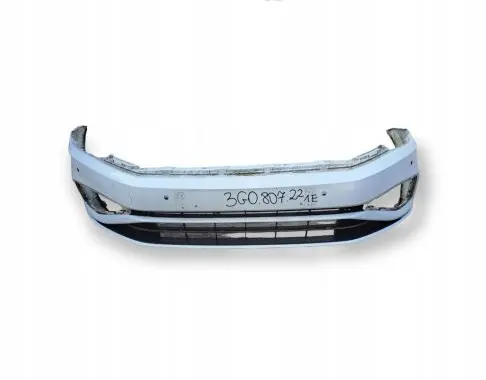 Volkswagen PASSAT B8 Front bumper 3G0807221E