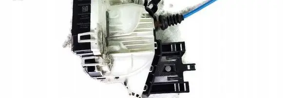 Mercedes-Benz A W176 Front door lock A1667200435