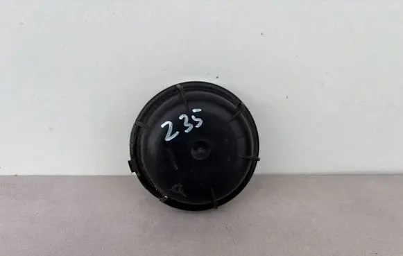 Volkswagen Golf III Headlight/headlamp dust cover 201910C