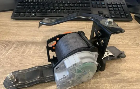 Honda Jazz Rear seatbelt
