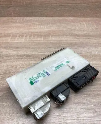 BMW 5 E39 Comfort/convenience module 8381962 5DK00704726 WithPlug