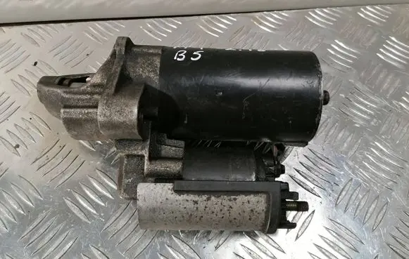 Audi A4 S4 B5 8D Starter motor 0001108174 078911023D