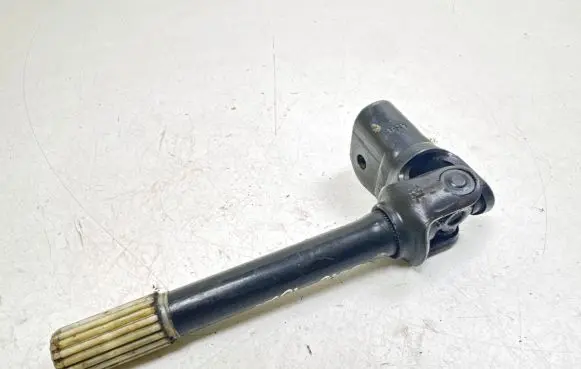 Renault Clio III Steering column universal joint