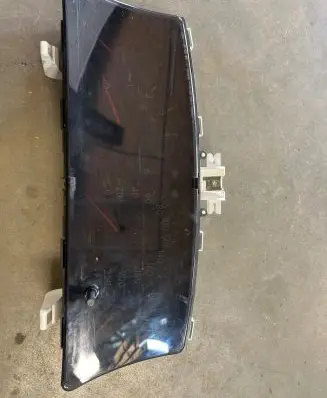 Toyota Corolla E120 E130 Speedometer (instrument cluster) 8380002760