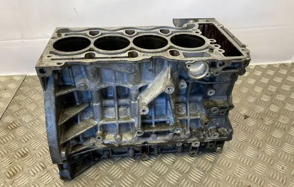 BMW 3 E90 E91 Engine block 7558226 7552781