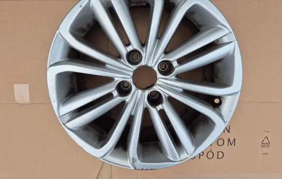 Citroen C4 I R16 alloy rim 9670053177