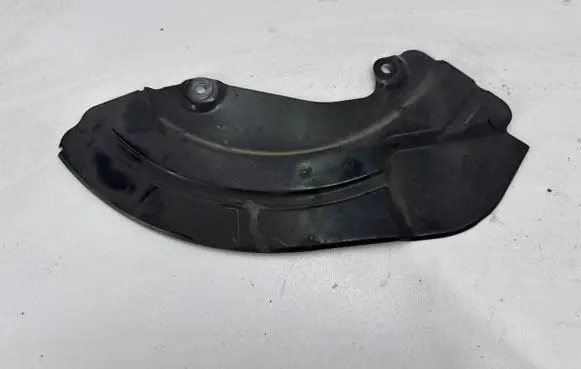 Chevrolet Camaro Front brake disc dust cover plate 23336594