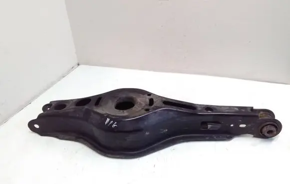 Toyota Prius (XW50) Rear upper control arm/wishbone U3191092202