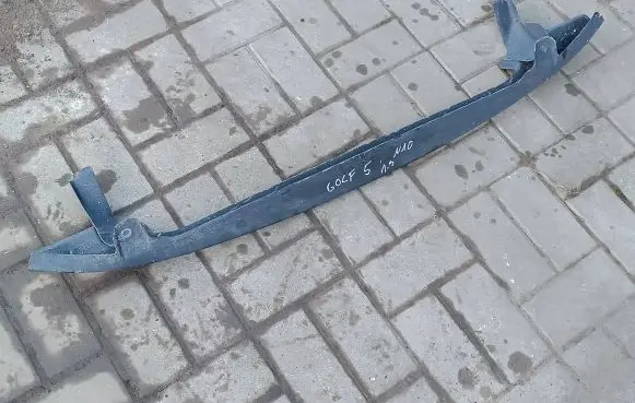 Volkswagen Golf V Front bumper cross member