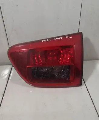 Peugeot 4007 Tailgate rear/tail lights 1146379