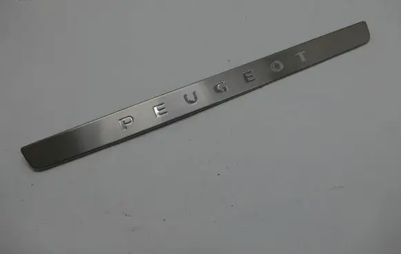 Peugeot 407 Front sill trim cover
