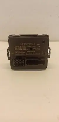 Volkswagen Golf VIII Gateway control module 5WA907530AB