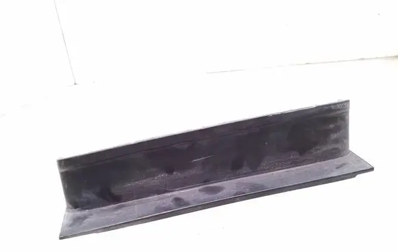 Volkswagen Caddy Rear/tail light trim molding 2K5945312E