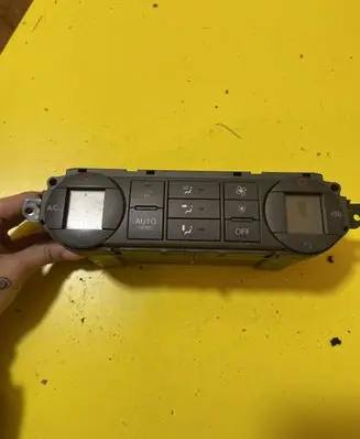 Peugeot 407 Climate control unit 3M5T18C612 3M5T18C612AK