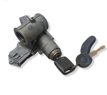 Ford Galaxy Ignition lock P012106 47138