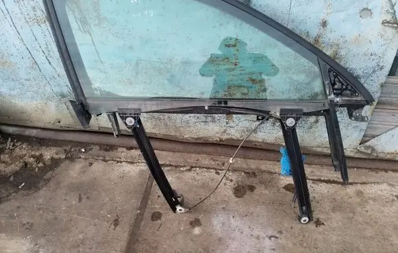 Audi A4 S4 B6 8E 8H Front window lifting mechanism without motor