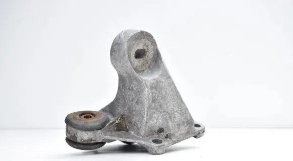 Audi 80 90 S2 B4 Gearbox mounting bracket 853399114
