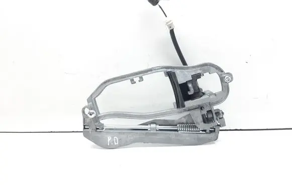 BMW X5 E53 Front door exterior handle/bracket 