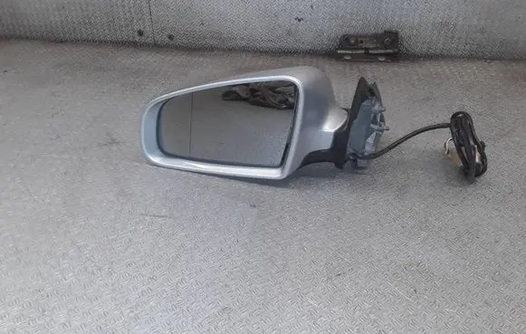 Audi A4 S4 B7 8E 8H Front door electric wing mirror E1010681