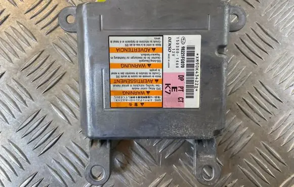 Subaru Impreza III Airbag control unit/module 98221FG070 1503001460 XM90KK3422D