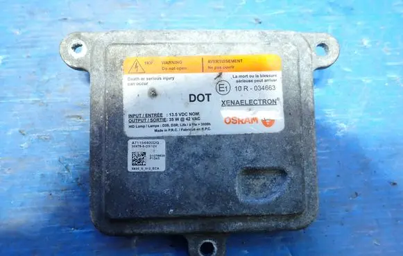 Ford Focus Xenon control unit/module A71154400DG