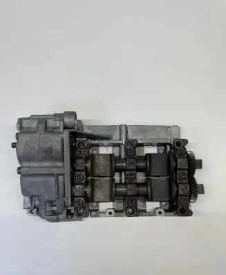 BMW 3 E46 Oil pump balance shaft 8041022001 0311295