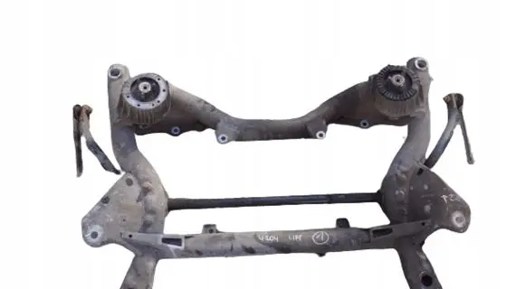 Mercedes-Benz C W204 Front subframe