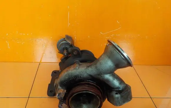 Volvo XC60 Turbo 36002640 12MB10