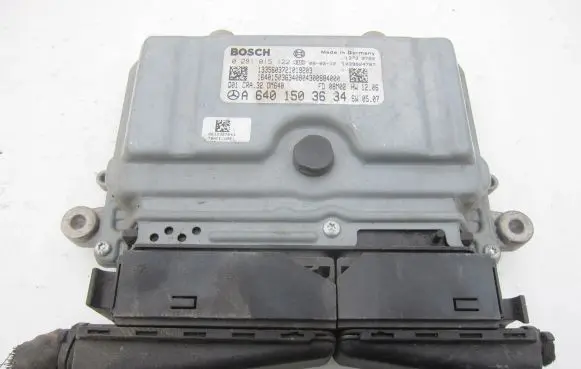 Mercedes-Benz A W169 Engine control unit/module A6401503634 0281015122