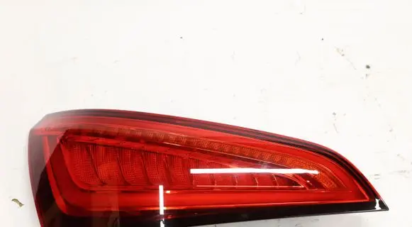 Audi Q5 SQ5 Rear/tail lights 8R0945093C