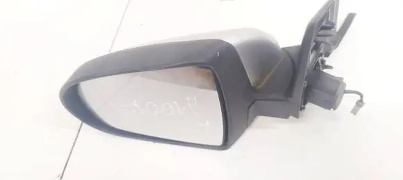 Mitsubishi Colt Front door electric wing mirror E9014259
