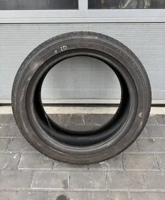 Audi Q2 - R18 summer tire 