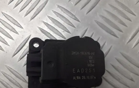 Ford Mondeo MK IV A/C air flow flap actuator/motor 3M5H-19E616-AB