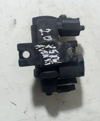 Toyota Avensis T250 Turbo solenoid valve 258190R010 70051307