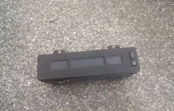 Opel Sintra Screen/display/small screen 90452640