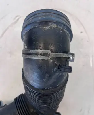 Volkswagen Eos Air intake hose/pipe 3C0129654P