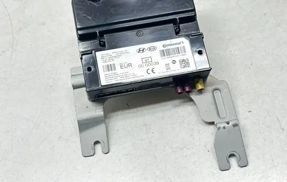 Hyundai Tucson IV NX4 SOS control module 96510CZ050 0000039 A3C0520610900