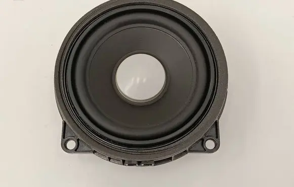 BMW 2 F46 Front door speaker 9364956 61928910