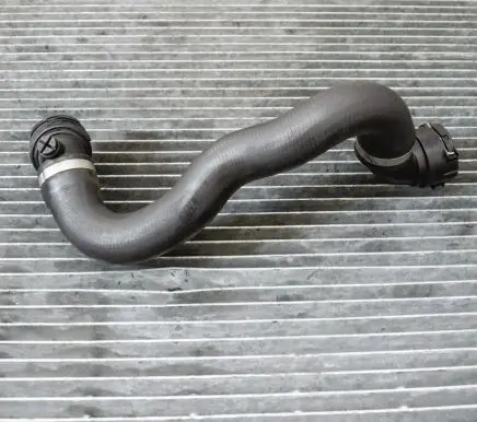 BMW Z4 E89 Engine coolant pipe/hose 7612445