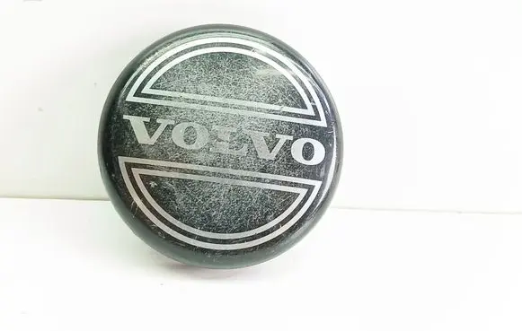 Volvo S40, V40 Original wheel cap 8646379